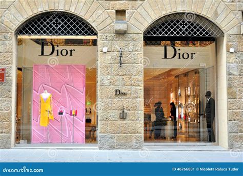 dior italia.